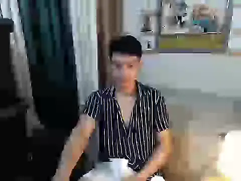 xshyboyx live cam on StripChat