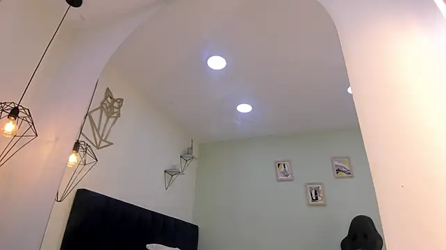 mayaevansmg webcam