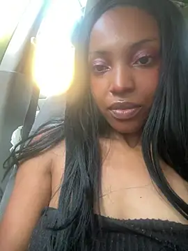 Queenkimi777 webcam