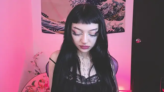 catipetite live cam on StripChat