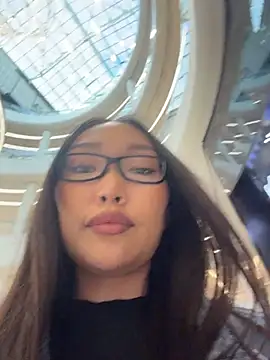trytomakememoam webcam