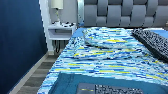Charlie___Musk webcam