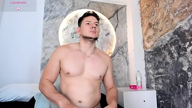 Izui_Pierce webcam