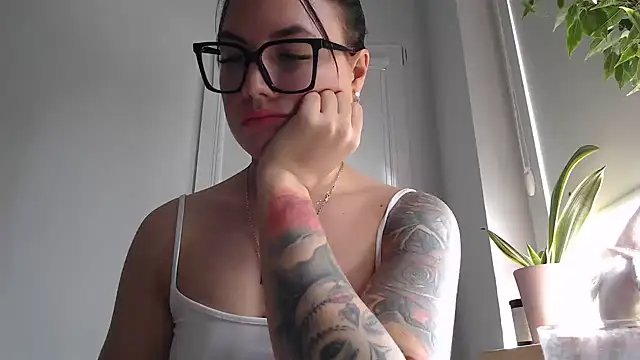 Alis_Rox webcam