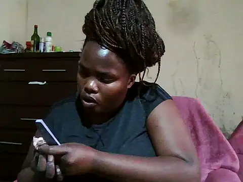 sexybigboobz live cam on StripChat