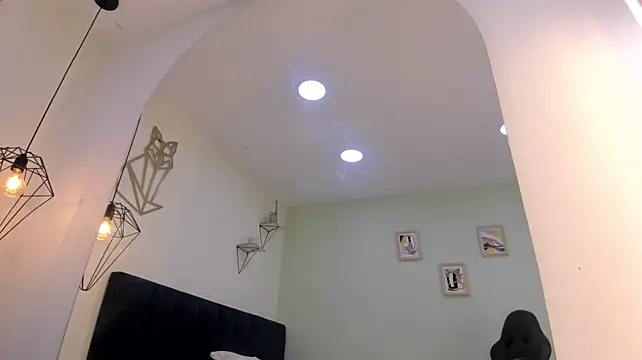 mayaevansmg webcam