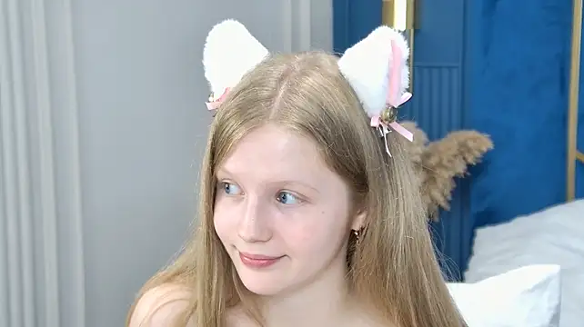 LilianHowards webcam