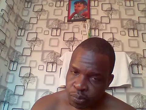 Chumba_001 live cam on StripChat