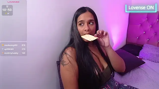 mae_nathan_ webcam