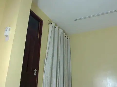 naughty-ebony1 webcam
