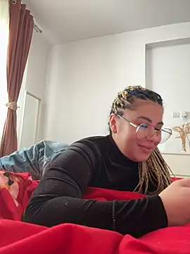 DaianaKimberly webcam