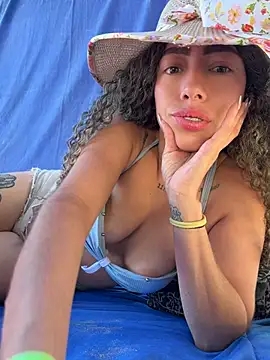 roxyrougee webcam