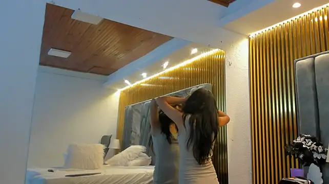 Dulce_Glamor_ live webcam