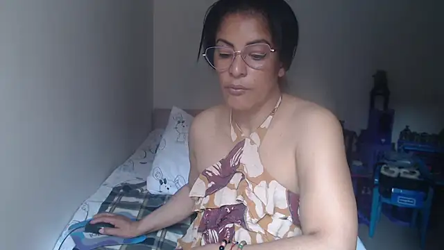 kateleyagrey webcam