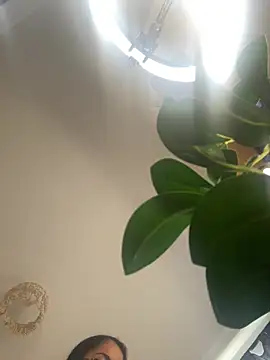 Jessyivonne webcam