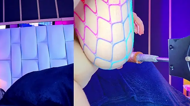 NathaxaLeans webcam