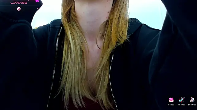 VirginOlly webcam