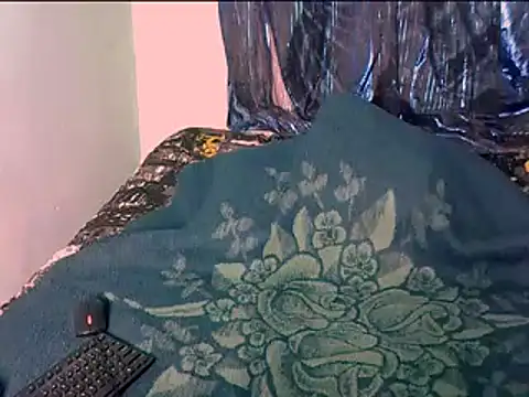 Fuckable_Nasty_MILF live cam on StripChat