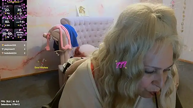 Penelope_Pinky webcam