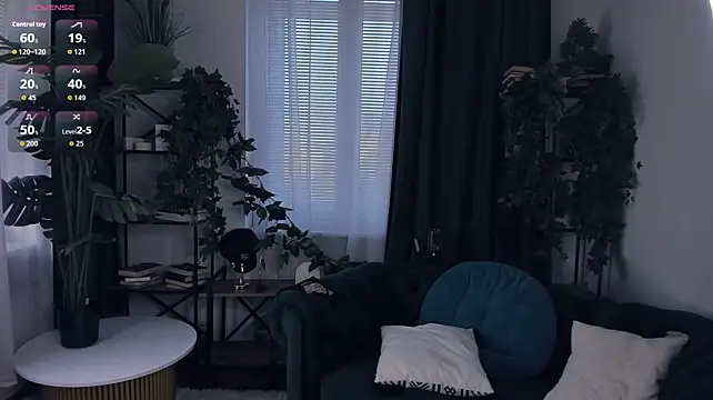 InesPiek webcam