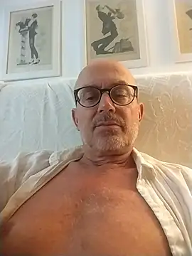 Lovely_professor webcam