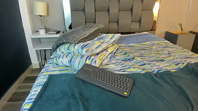 Charlie___Musk webcam