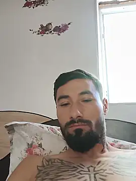 negrila25 (M young) - Facem ce vreți voi la alegere 🥵😎😈😎💸