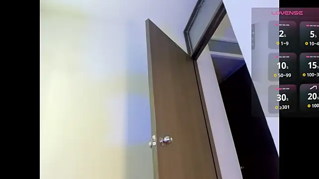 Noah_blackmen webcam