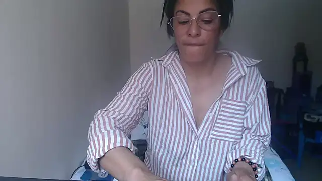 kateleyagrey webcam