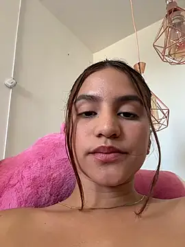 ViankaRose webcam