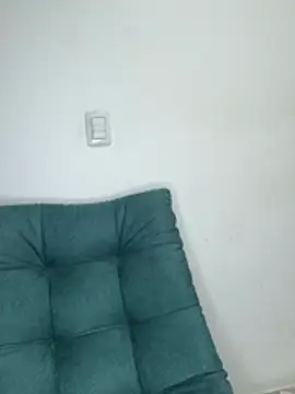 Selenee23 webcam