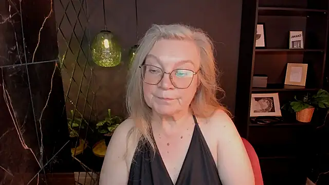 NataliMellow webcam