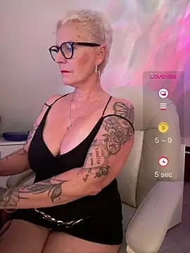 German_Milf live webcam