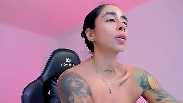 sophierooy22 webcam