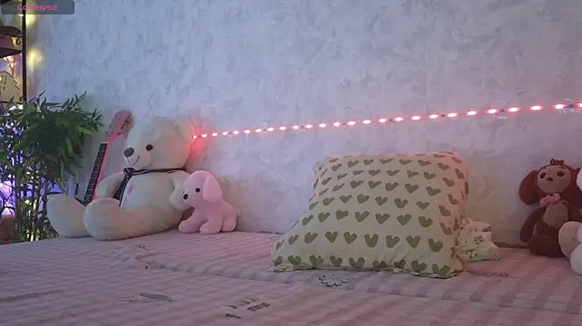 Liora_rei webcam