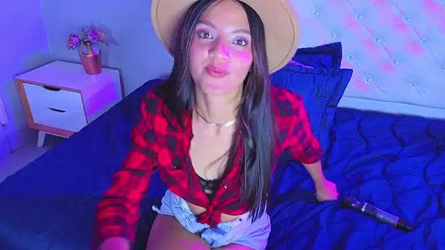 kiara_goldd webcam