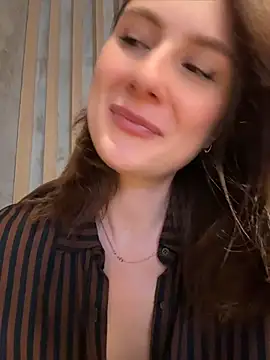 Dina_Tease Live Webcam on Stripchat