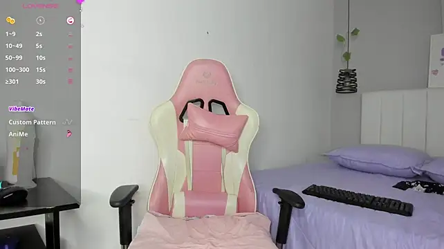 Jessica_Dove webcam