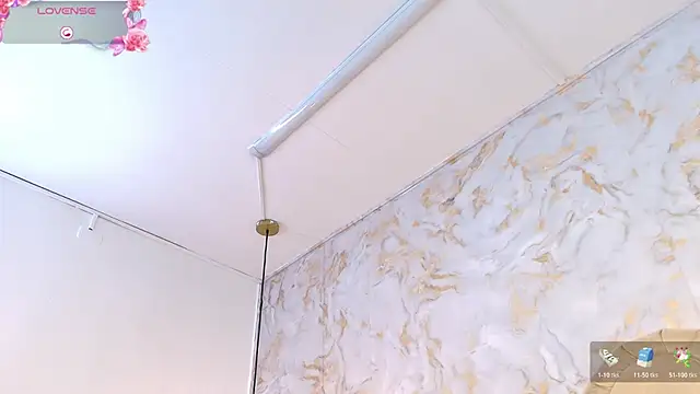 ariannaruiz webcam
