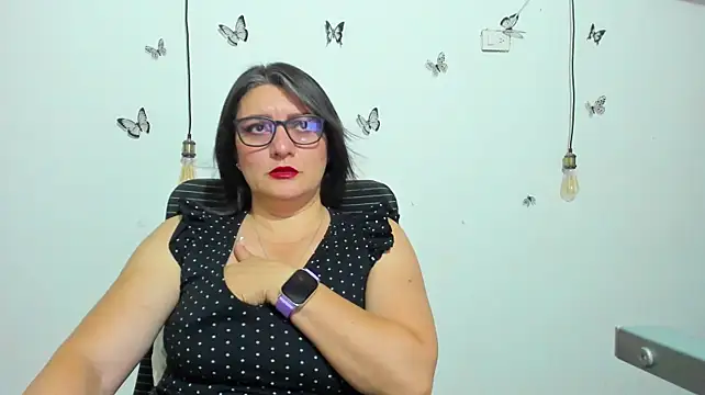 Amie_Adams82_ webcam