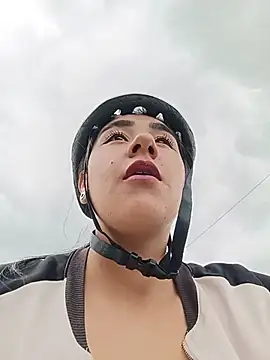 CAROLINE__07 webcam