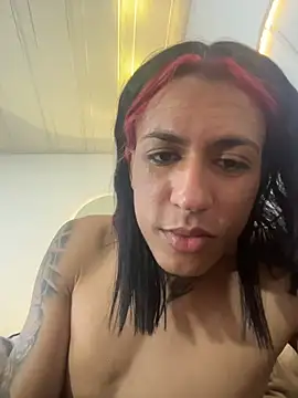 ArohomLester_ live cam on StripChat