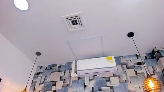 angel_dthroatt webcam