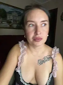 Roxana_Bell webcam