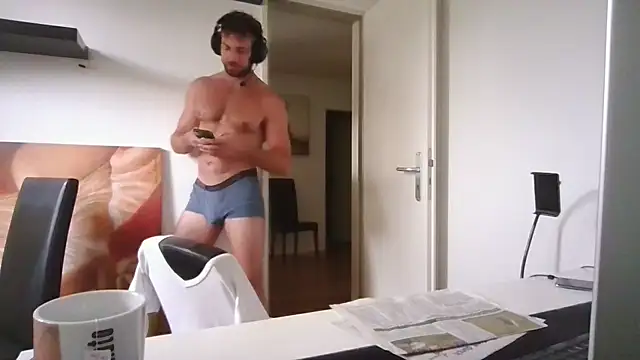 alpha-hunk webcam