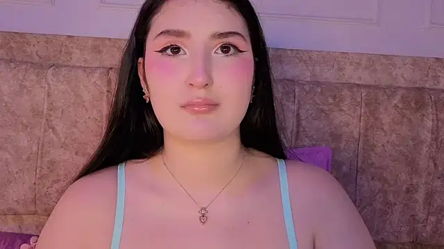 zoe_moon__