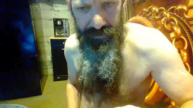 sit-on-my-beard live cam on StripChat