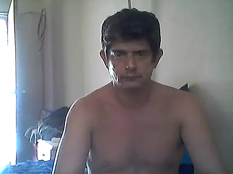 Marobronco live cam on StripChat