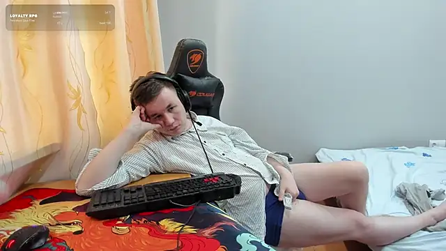 iliaskrislove live cam on StripChat
