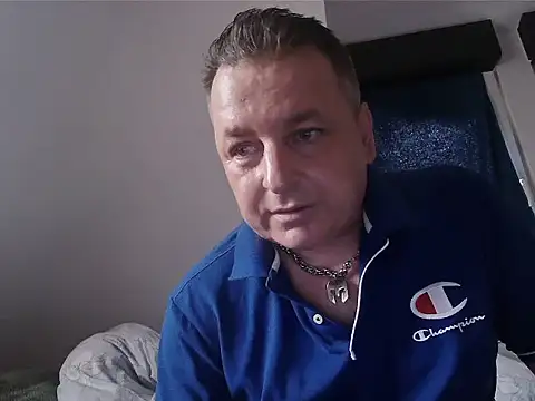 boy0230M webcam